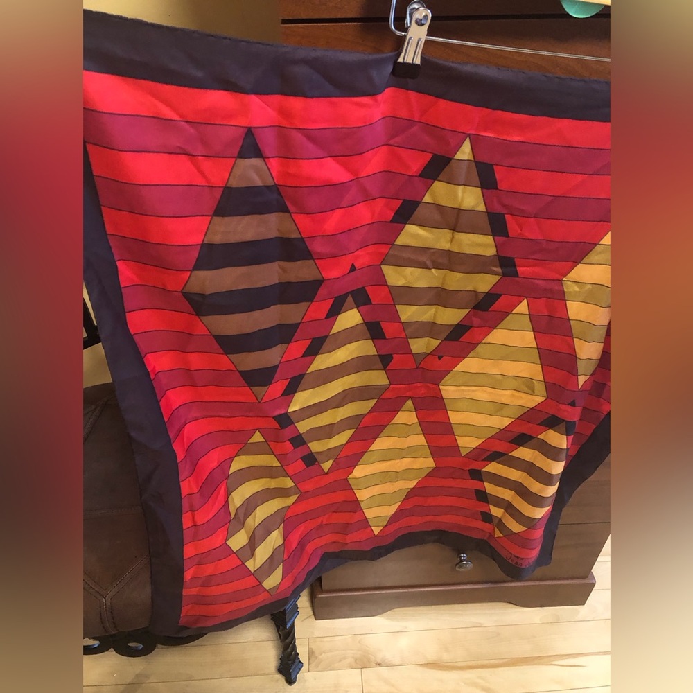 Rare Find Vintage La Soie Jean Jardin Silk Scarf